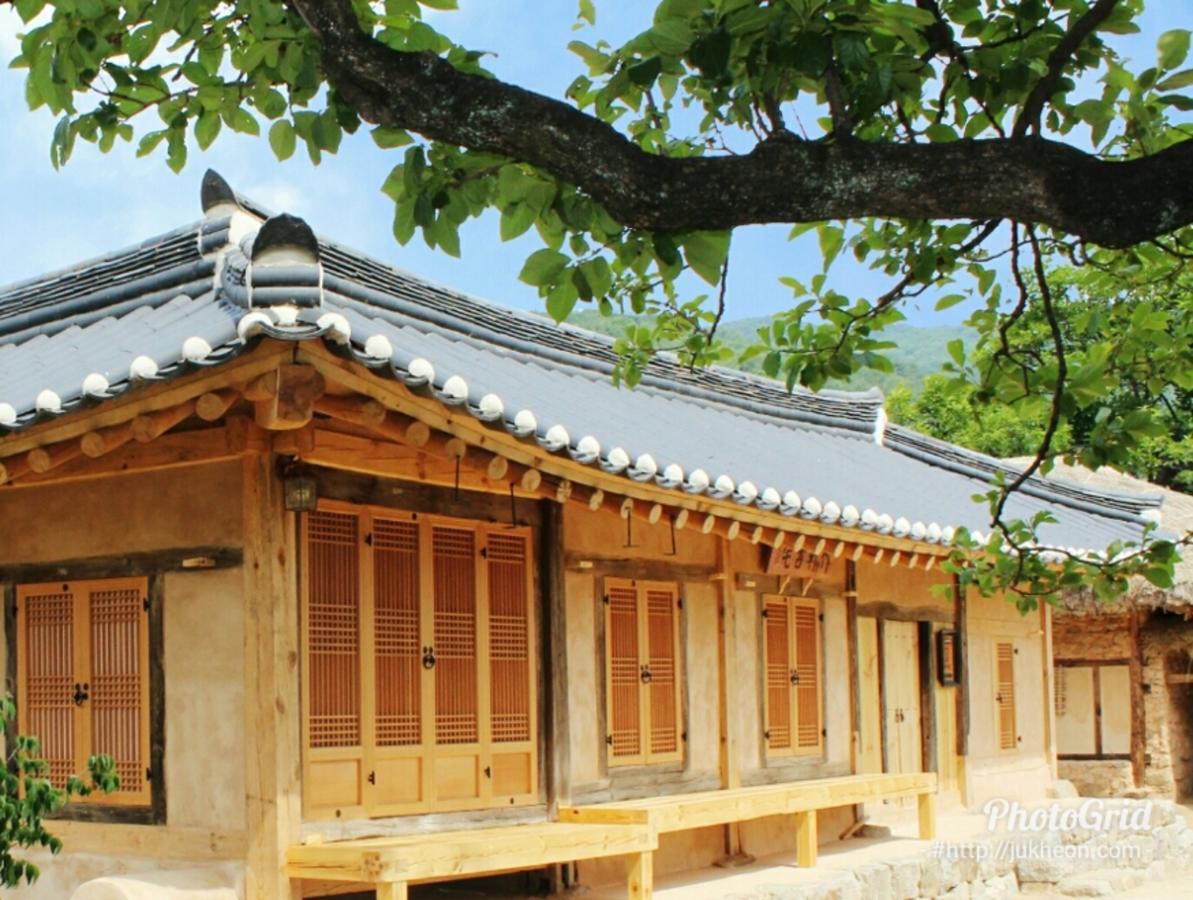 Jukheon Traditional House Andong Exteriör bild